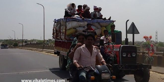 Overload Vehicle Tractor Trolly flaring traffic rules drivers precaution