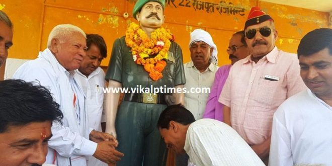Shaheed Subedar Major Bhoor Singh Gurjar Wreath statute