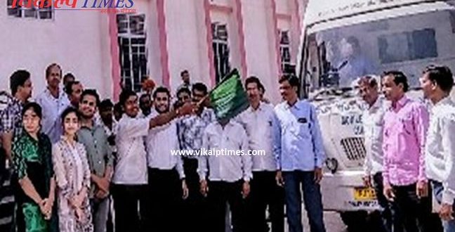 Civil Judge Judicial Magistrate show green flag Van