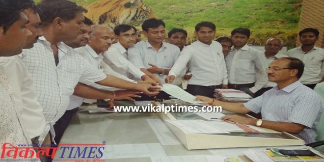 memorandum submitted Chief Minister's helicopter Ranthambore fort Rajasthan Gaurav yatra