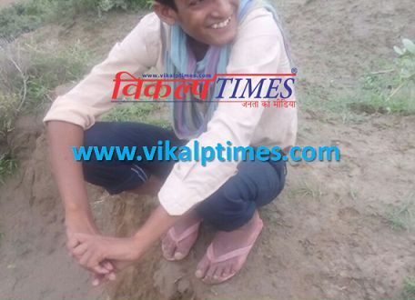 Helping missing child Meet family