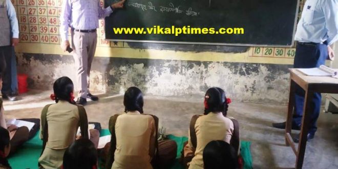 Collector expressed displeasure at getting weak education level