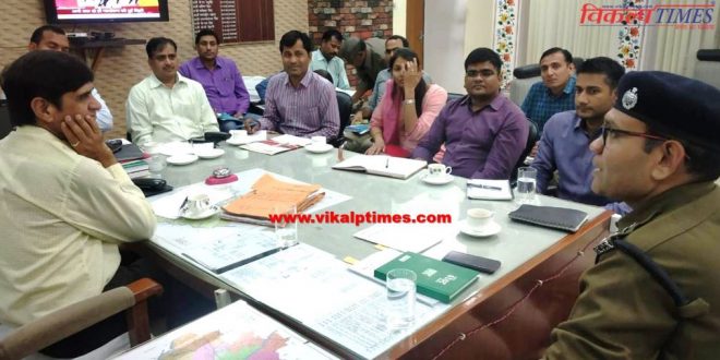 Take strict effective action against illegal gravel mining Collector