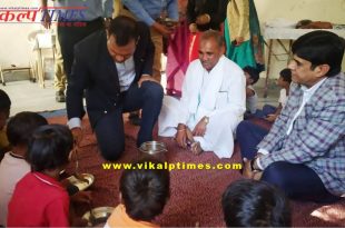 Collector fed nutrition food to the children Anganwadi