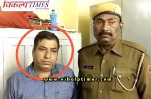 4 years imprisonment accused molesting minor girl train