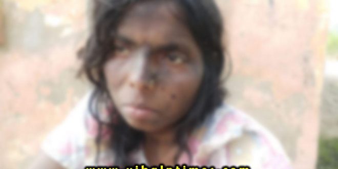 A deranged woman deliver her home