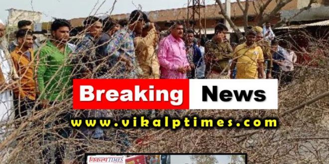 Gravel tractor trolley accident case death Angry people highway jam malarna dungar
