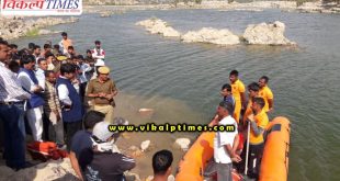 Youth immerged River Banas river