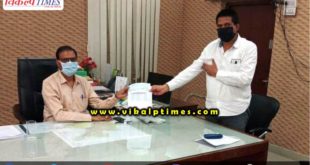 cheque handed collector Corona virus