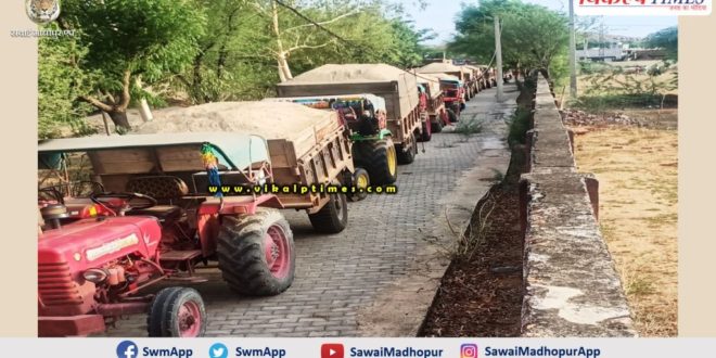 Major action police illegal gravel transport 25 tractors 26 trolleys seized