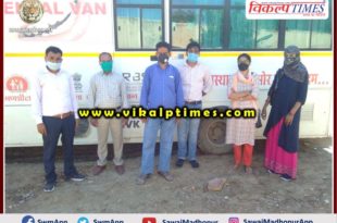Mobile dental van treated teeth in chauth ka Barwada