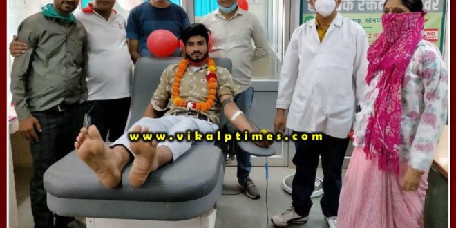 Blood donation camp organized on the occasion of birthday