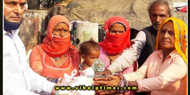 Diwali celebrated by distributing sweets to the poor in Sawai madhopur