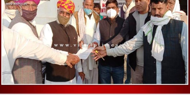 Dependents of the deceased should be provide government jobs