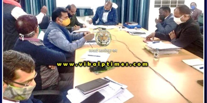 District Collector rajendra kishan heard the problems of people in Sawai Madhopur