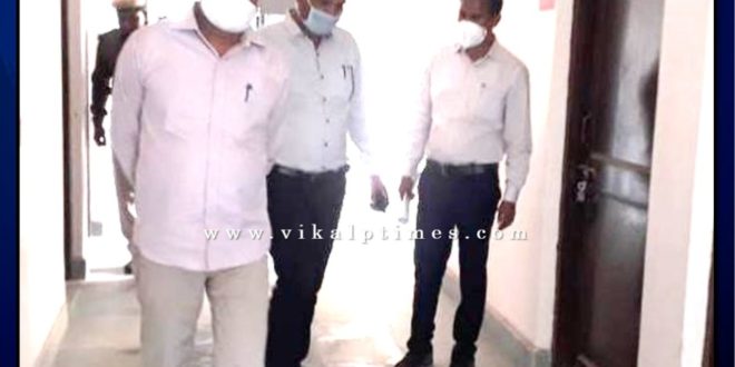 Collector inspected tehsil office bonli and sub tehsil mitrapura