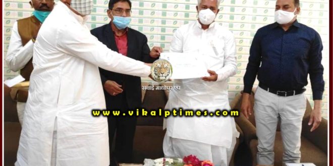 Progressive farmers honored in Sawai Madhopur