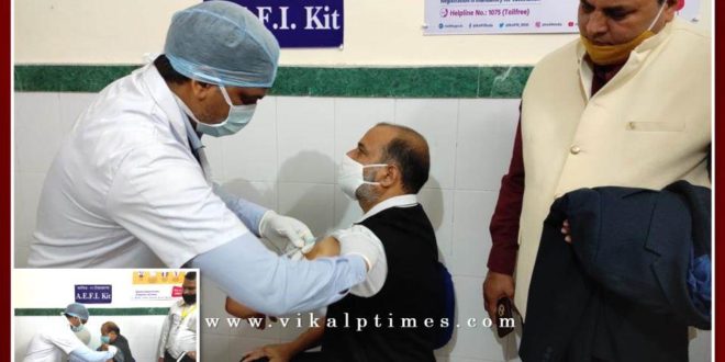 collector launched second phase covid-19 vaccination by getting the first vaccine himself