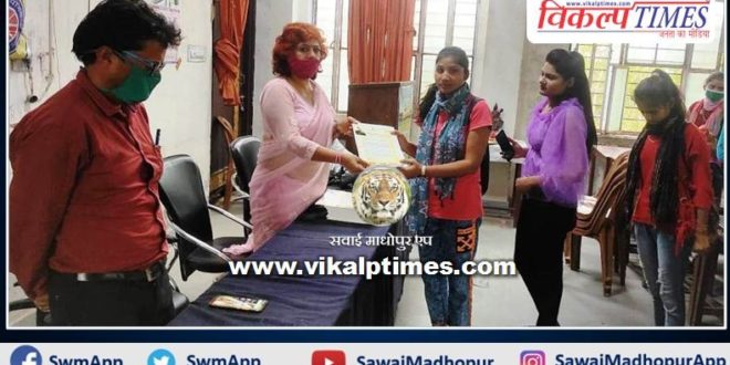 Information about road safety given to the girl students