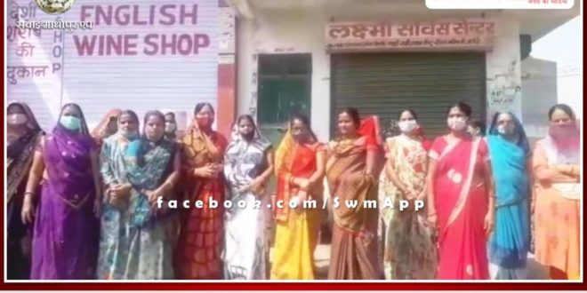 Women fiercely opposed to open liquor store