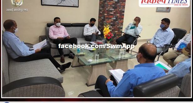 Principal Secretary of Revenue Department gave instructions to expedite the work in Khandar Tehsil