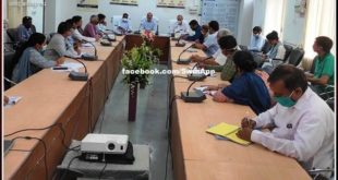 A review meeting of electricity, water, seasonal diseases and essential services was held in sawai madhopur