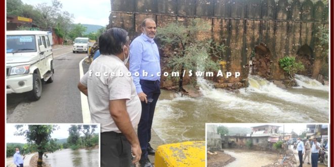 Sawai Madhopur Collector Rajendra Kishan went out on a tour of the villages of Chambal region due to heavy rain