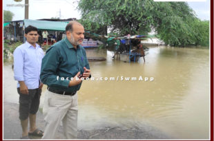 Sawai madhopur collector inspection waterlogging situation at Phool Mohammad Tirahe