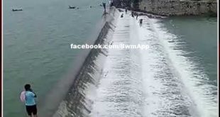 Waterlogging situation in Chakeri due to running of sheet on Surwal dam