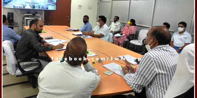 Collector gave instructions to officials regarding reet exam preparations in sawai madhopur