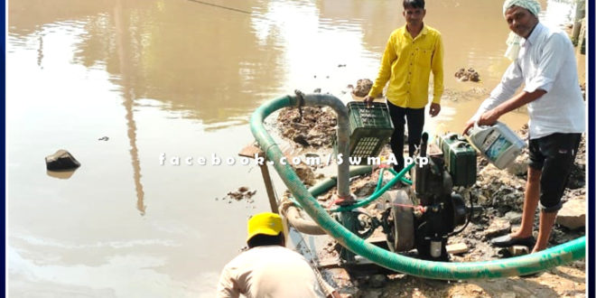 Peoples anger erupted due to lack of drainage of water filled on the road in bamanwas