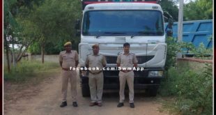 4 dumpers seized while transporting illegal gravel in sawai madhopur