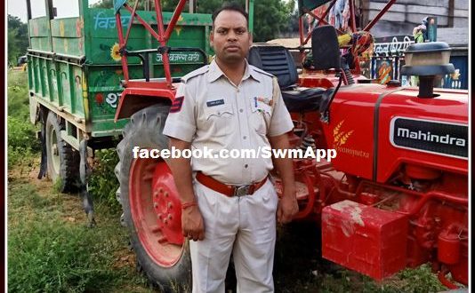 A tractor - trolley loaded with illegal gravel confiscated in sawai madhopur