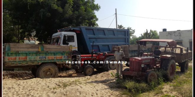 Three tractors - trolley filled with illegal gravel confiscated in sawai madhopur