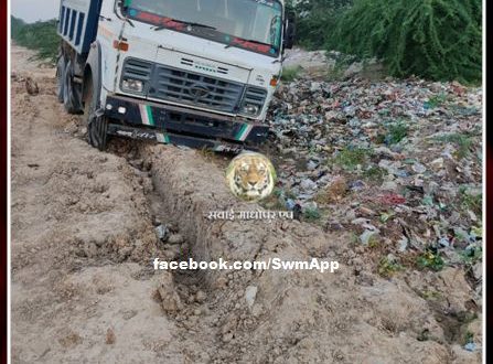 police seized dumper filled with illegal gravel in sawai madhopur