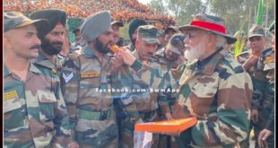 Prime Minister Narendra Modi celebrated Diwali with soldiers in jammu kashmir