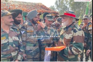 Prime Minister Narendra Modi celebrated Diwali with soldiers in jammu kashmir