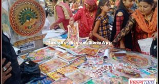 The market was buzzing on Dhanteras in the sawai madhopur