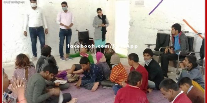 After inspecting Rukmani Old Age Home and Chetna Divyang Institute, took stock of the arrangements
