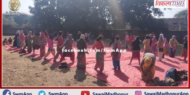 Rani Laxmibai self defense training camp going on in bonli, teachers are taking training