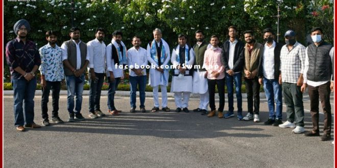 Sawai Madhopur NSUI officials met CM Ashok Gehlot in jaipur