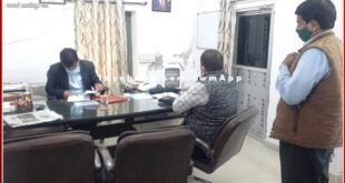 District Collector did surprise inspection of UIT office in sawai madhopur