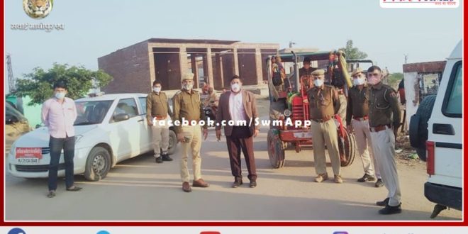 Police seized two Tractor-trolley while transporting illegal gravel in sawai madhopur