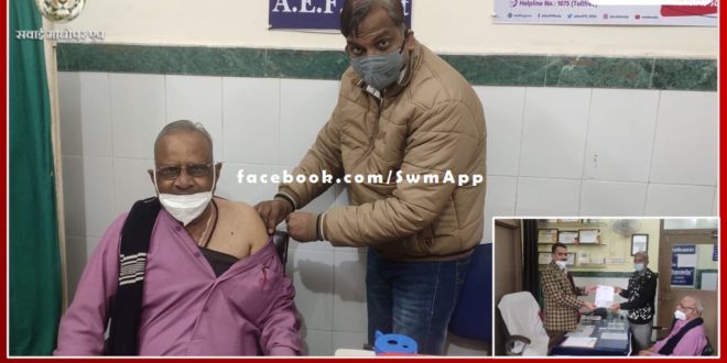 President of Shri Vijeshwar Religious Charitable Trust installed Covid booster dose In sawai madhopur
