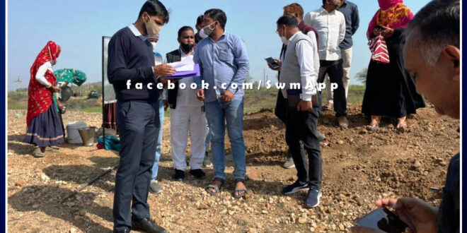 Chargesheet handed over to Village Development Officer and Junior Assistant of Gram Panchayat Gambhira in sawai madhopur
