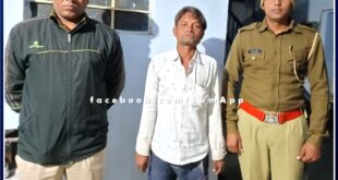 Police arrested an accused with illegal sharp knife in gangapur city sawai madhopur