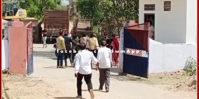 Due to the fight, there was a ruckus in the police station on both sides, the police arrested two in malarna dungar