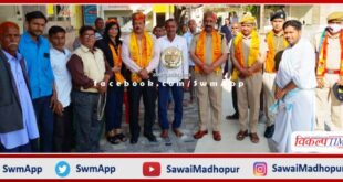 Inspector General of Police Prasanna Khmesra visited chamtkar Temple