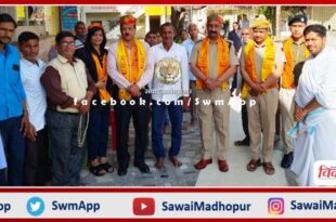 Inspector General of Police Prasanna Khmesra visited chamtkar Temple