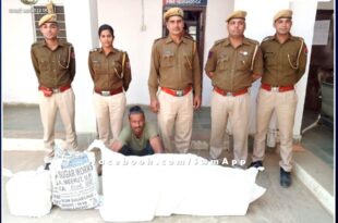 Police arrested one accused with illegal liquor in chauth ka barwara sawai madhopur
